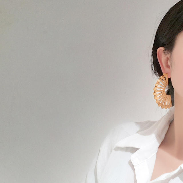 Holiday trend wood material earrings