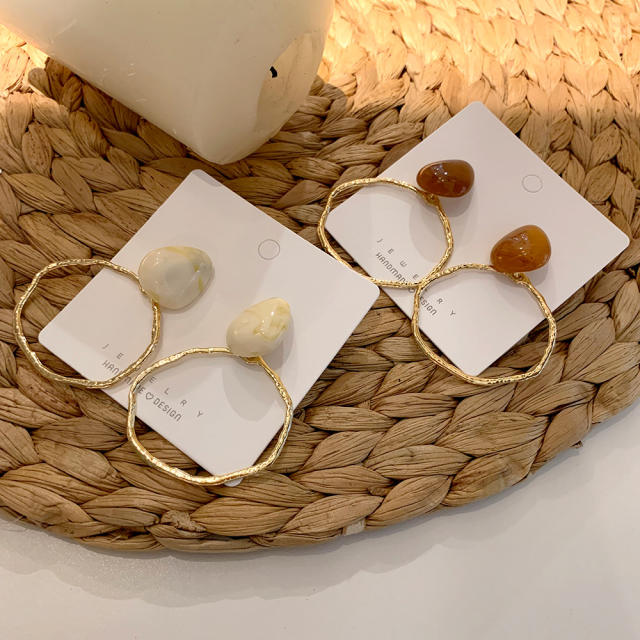 Geometric shape acrylic circle earrings
