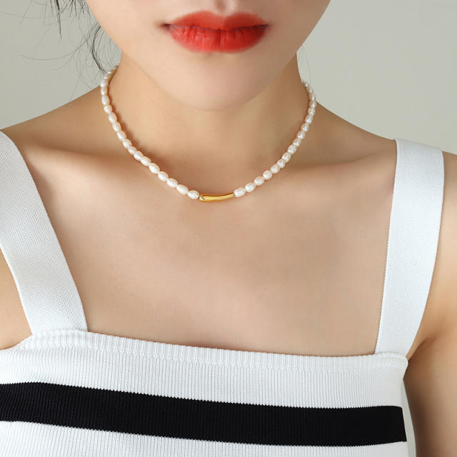 Baroque pearl bead necklace choker