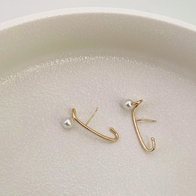 Korean fashion super simple pearl earrings