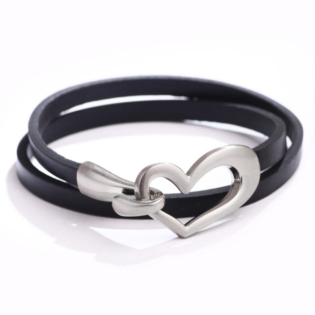 Punk design hollow heart leather choker bracelet