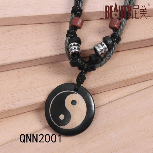 Vintage tai chi pendant necklace