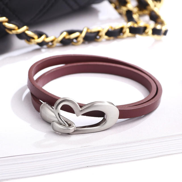 Punk design hollow heart leather choker bracelet
