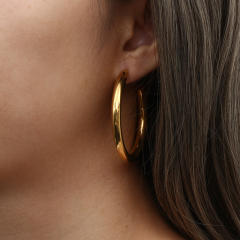 Different size stainless steel earrings hoop earrings