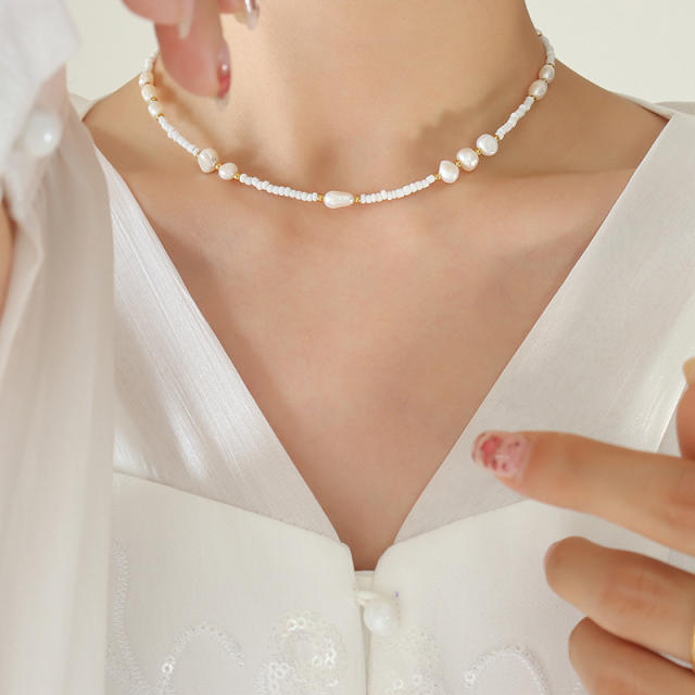 Delicate pearl bead choker necklace