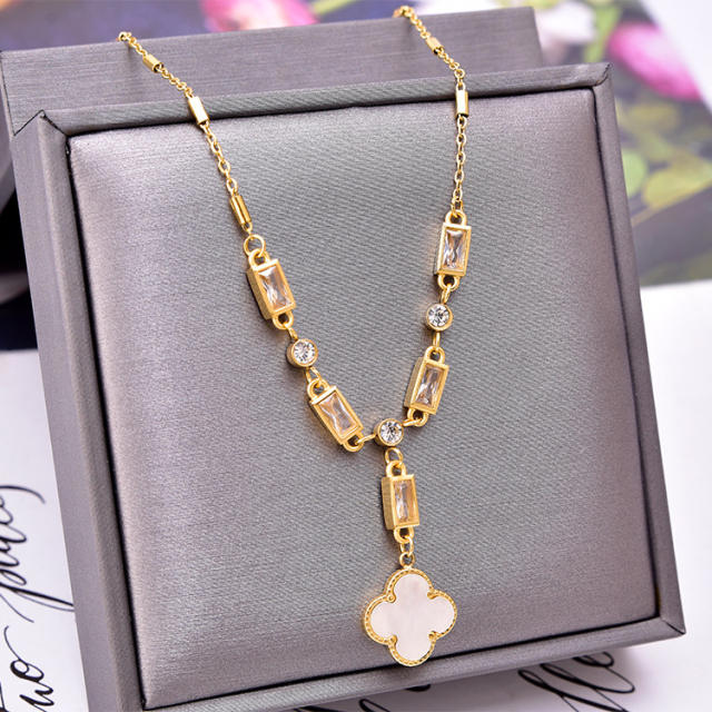 Korean fashion pearl heart stainless steel necklace