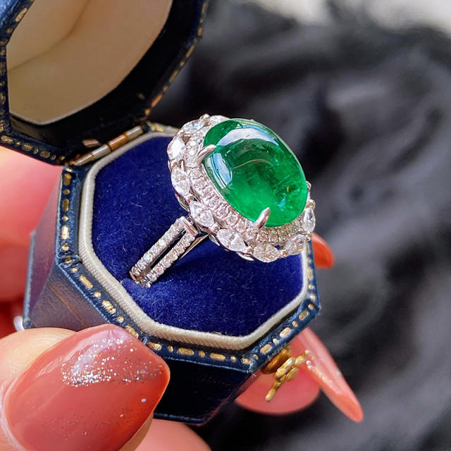 Oval shape emerald statement rings