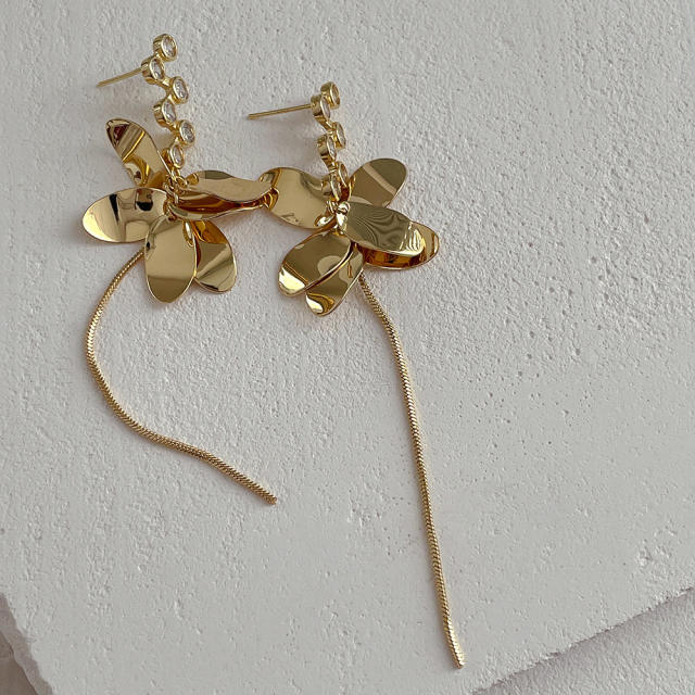 Vintage metal flower long tassel women earrings