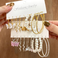 Creative concise arcylic butterfly earrings set