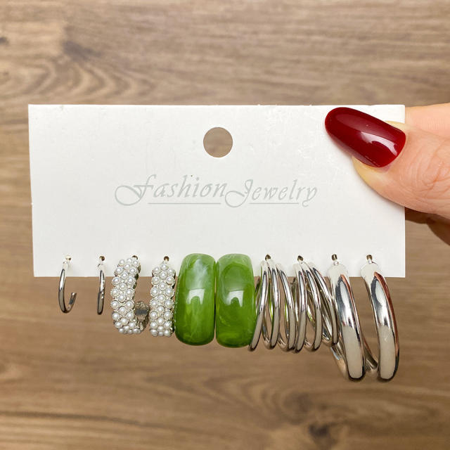 Hot sale concise color acrylic c shape earrings set