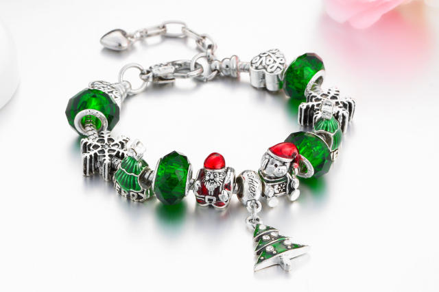 Occident fashion green color christmas tree charm diy bracelet