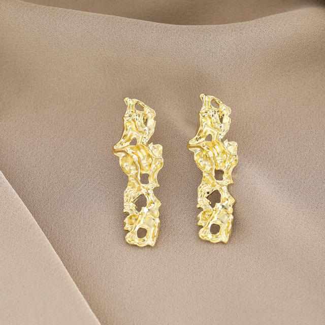 Concise metal feeling gold color geometric studs earrings