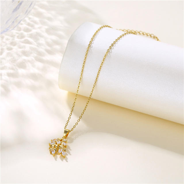 Cubic zircon leaf stainless steel pendant necklace