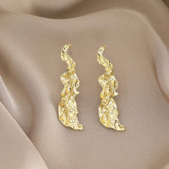 Concise metal feeling gold color geometric studs earrings