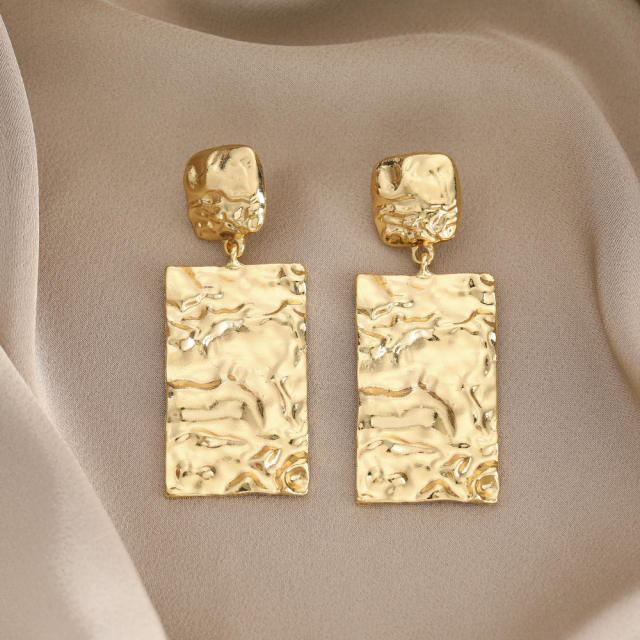 Concise metal feeling gold color geometric studs earrings