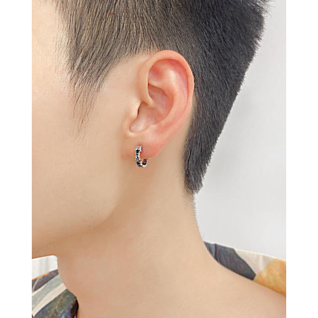 Vintage enamel black star stainless steel earrings huggie earrings