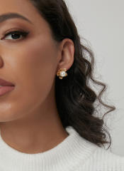 Korean fashion pearl flower real gold plated earrings