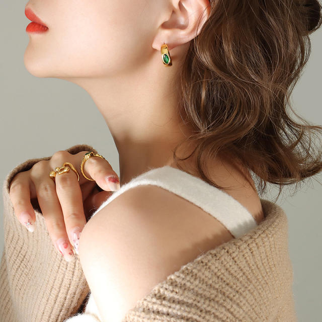 Vintage enmrald openning hoop stainless steel earrings