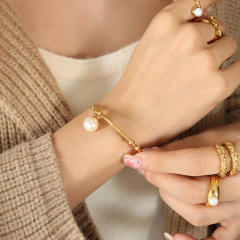 Vintage personality pearl beads stainless steel bangle