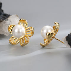 Korean fashion pearl flower real gold plated earrings
