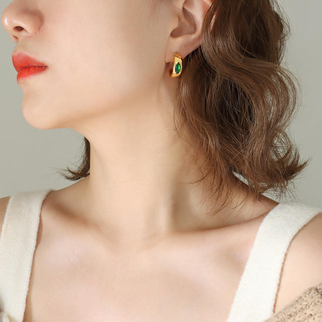 Vintage enmrald openning hoop stainless steel earrings