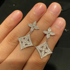 French elegant hollow clover diamond earrings