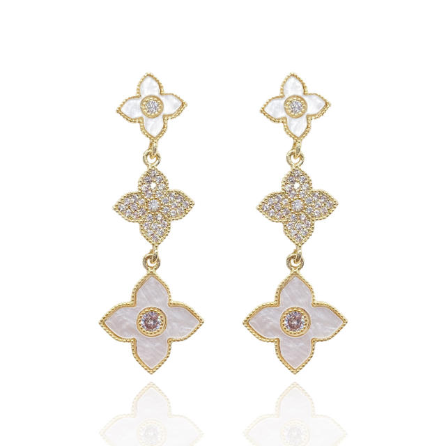 925 needle diamond clover white earrings