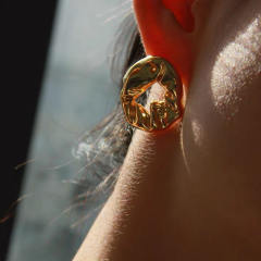 Irregular shaped circle gold color alloy ear studs