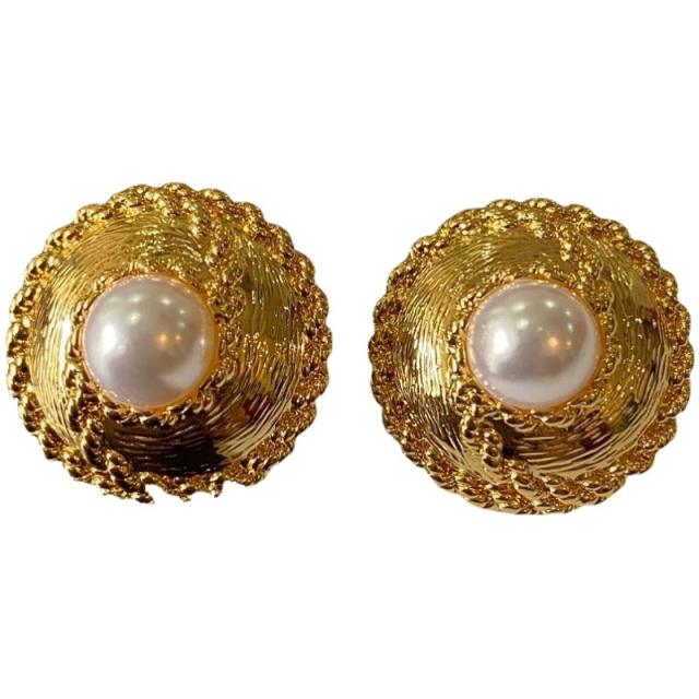 Vintage round shape pearl turquoise statement studs earrings