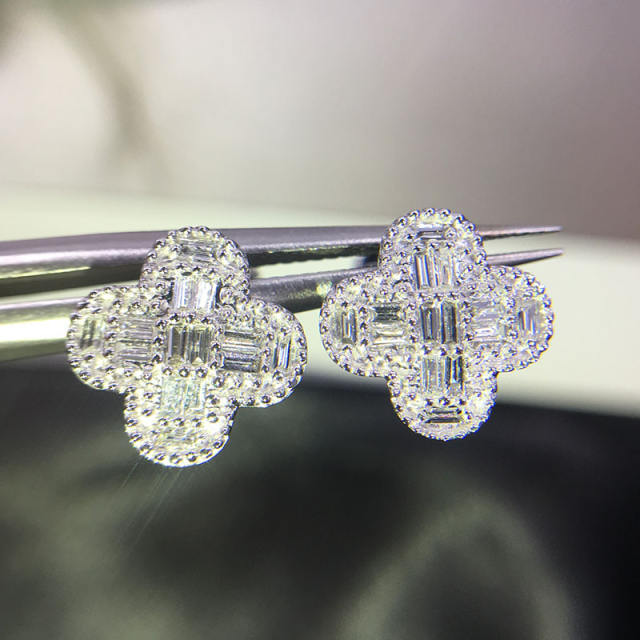 Korean fashion diamond clover studs earrings