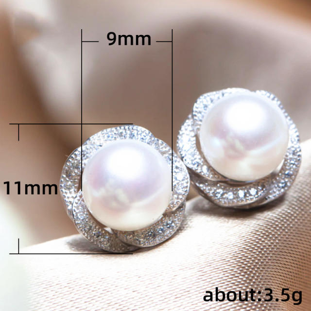 Elegant diamond pearl studs earrings