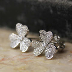 Elegant diamond clover studs earrings