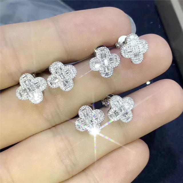 Korean fashion diamond clover studs earrings