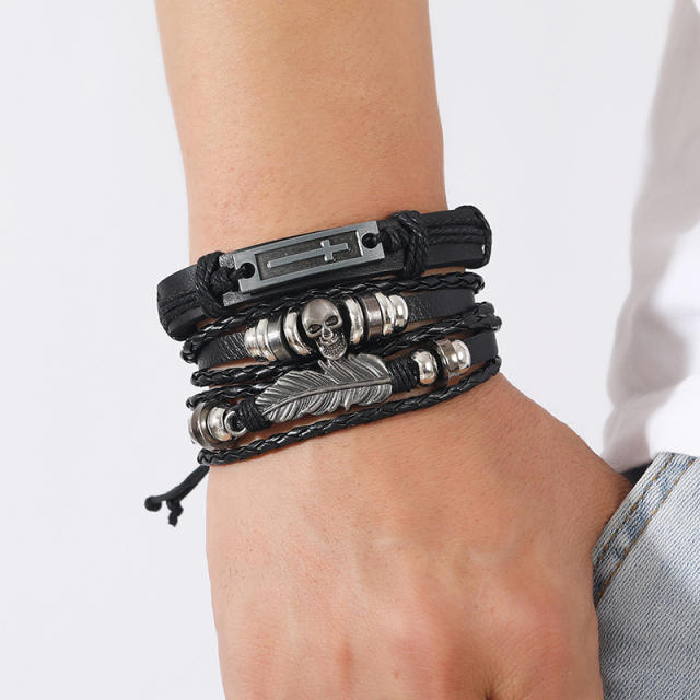 Hiphop black color leather bracelet for men