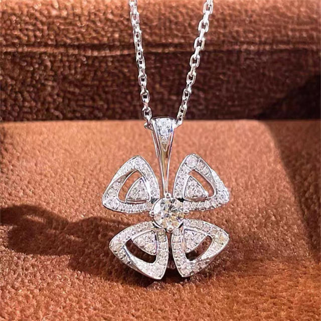 INS elegant diamond clover pendant necklace