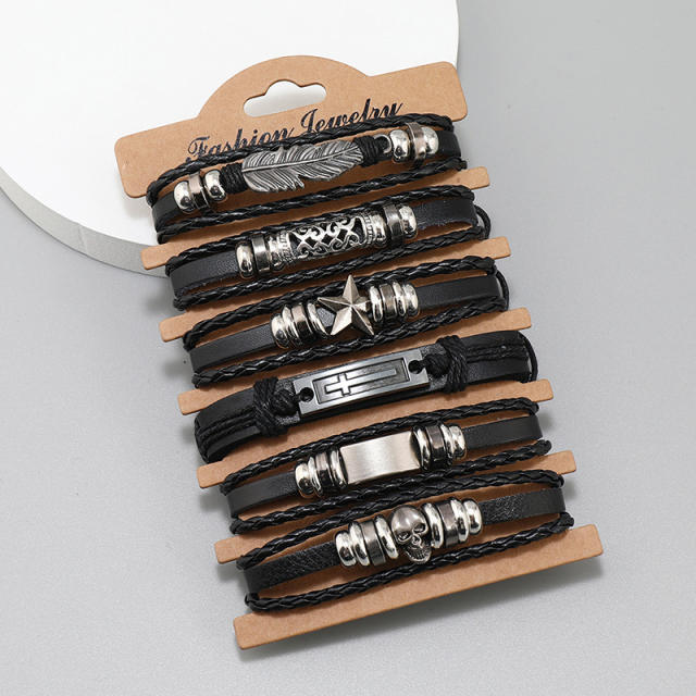 Hiphop black color leather bracelet for men