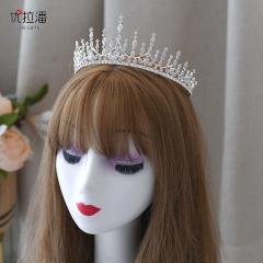 Elegant diamond wedding crown