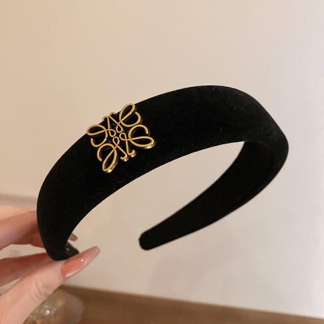 Winter autumn design black white padded headband