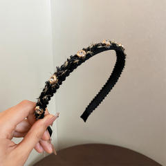 Winter autumn design black white padded headband