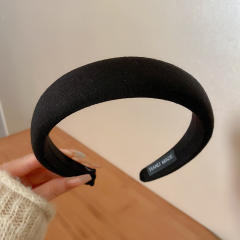 Winter autumn design black white padded headband
