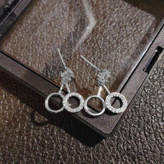Concise diamond circle women earrings