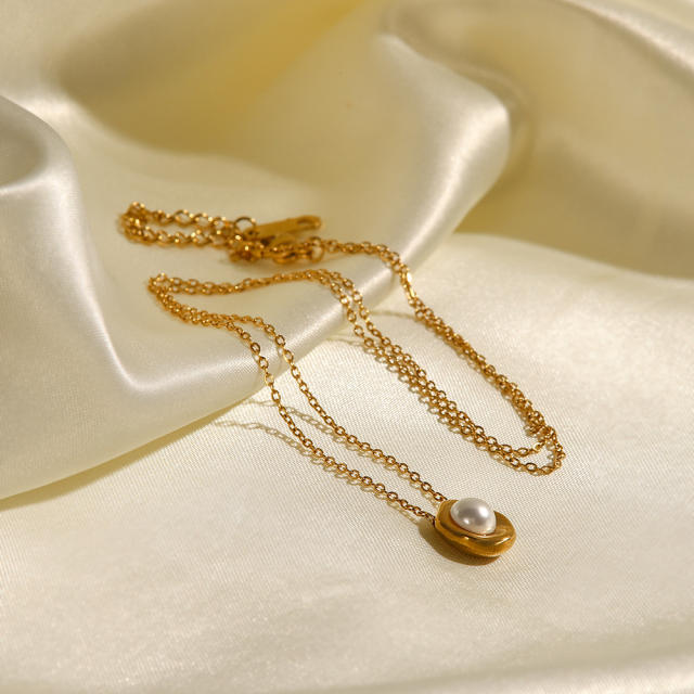 Elegant pearl pendant dainty stainless steel necklace