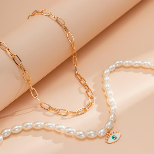 Elegant faux pearl two layer necklace