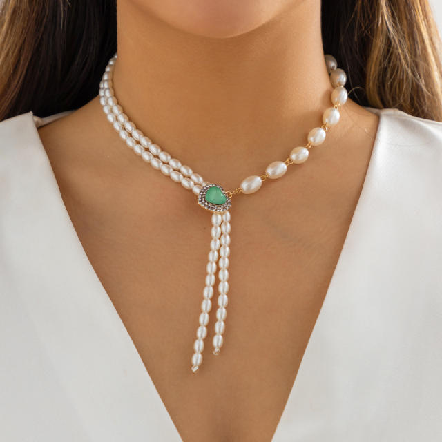 Elegant faux pearl beaded lariet necklace