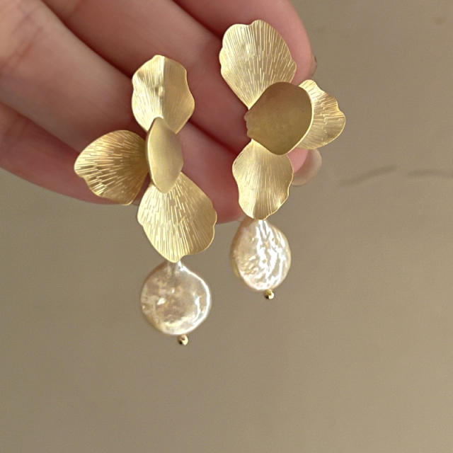 925 needle gold color flower earrings