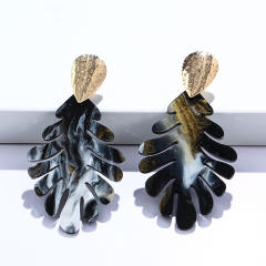 Korean fashion vintage acrylic leaf earrings
