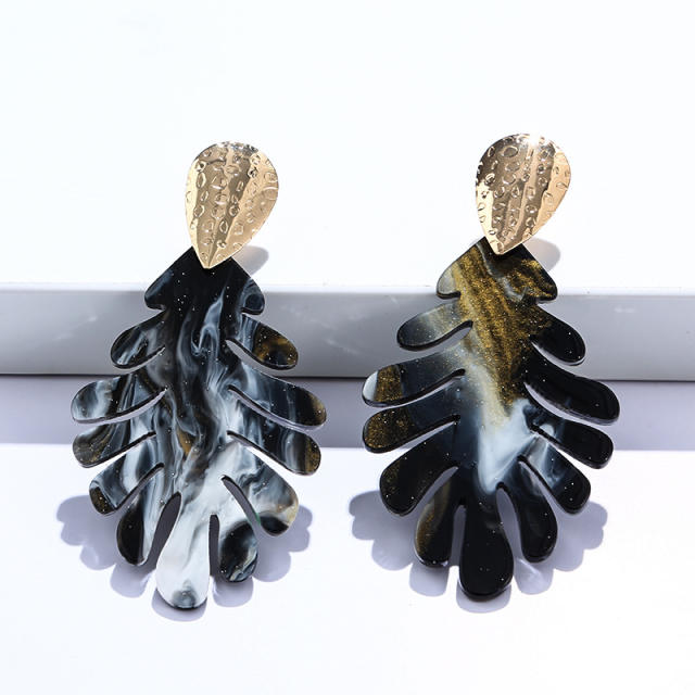 Korean fashion vintage acrylic leaf earrings