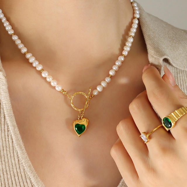 Unique color cubic zircon heart pendant toggle water pearl necklace