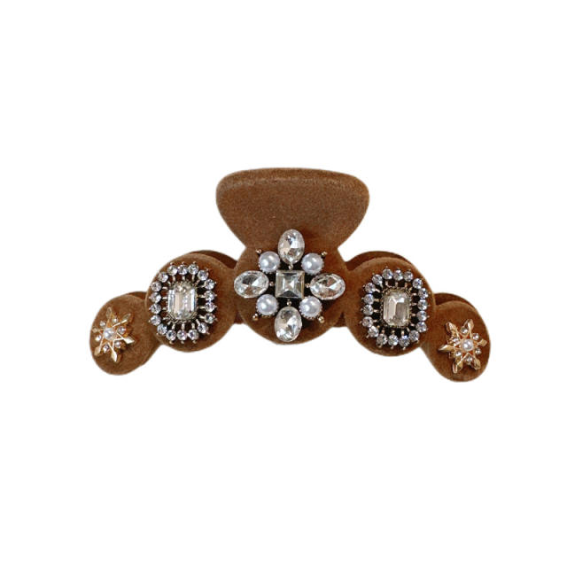 Winter design brown color hair claw clips