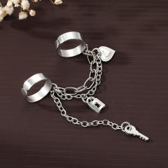 Creative punk trend heart lock chain rings